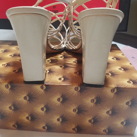 Todd Vernice Bianca shoes - Picture 3 of 7